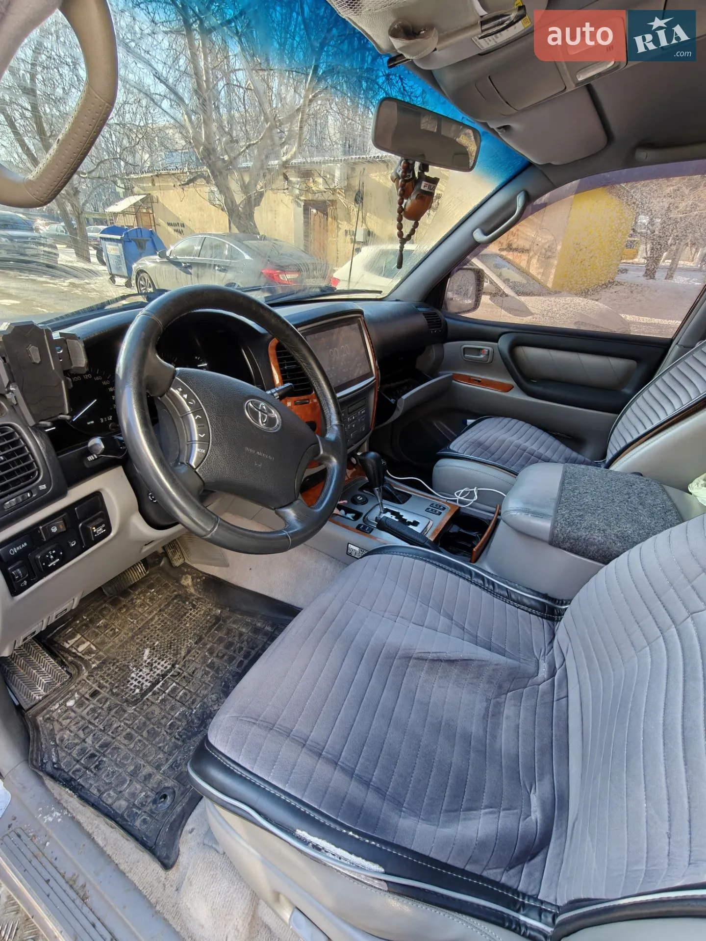 Toyota Land Cruiser, 2004