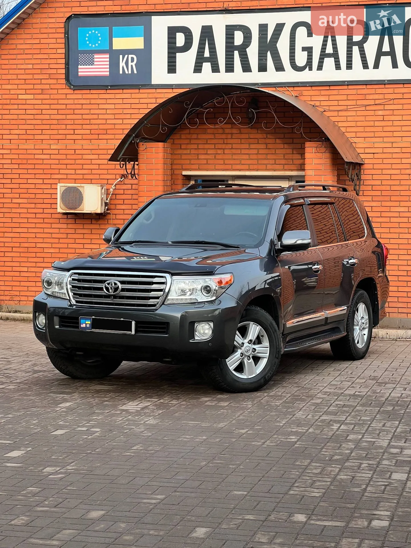 Toyota Land Cruiser, 2012