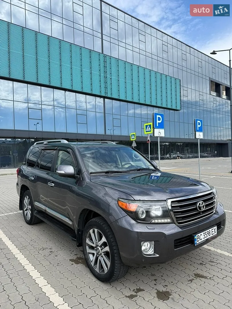 Toyota Land Cruiser, 2014