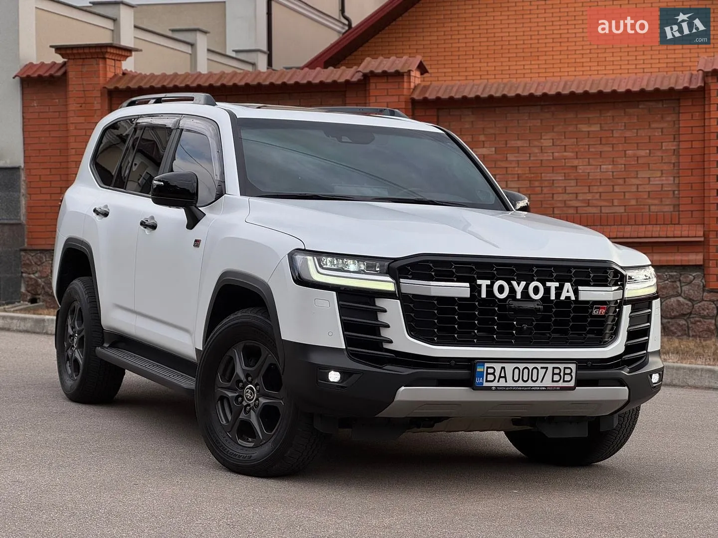 Toyota Land Cruiser, 2023