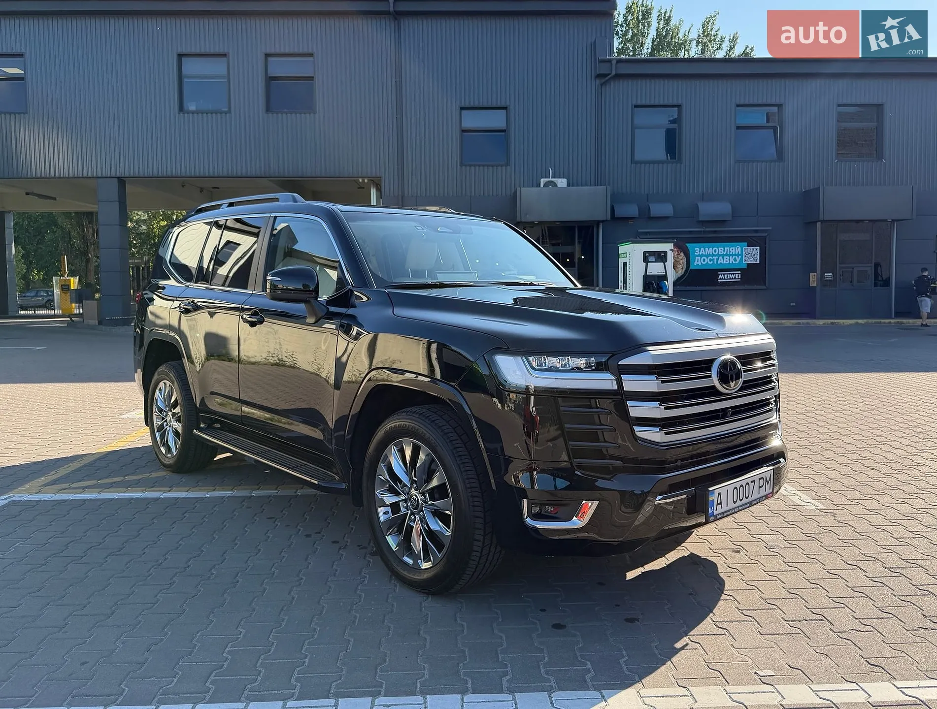 Toyota Land Cruiser, 2025