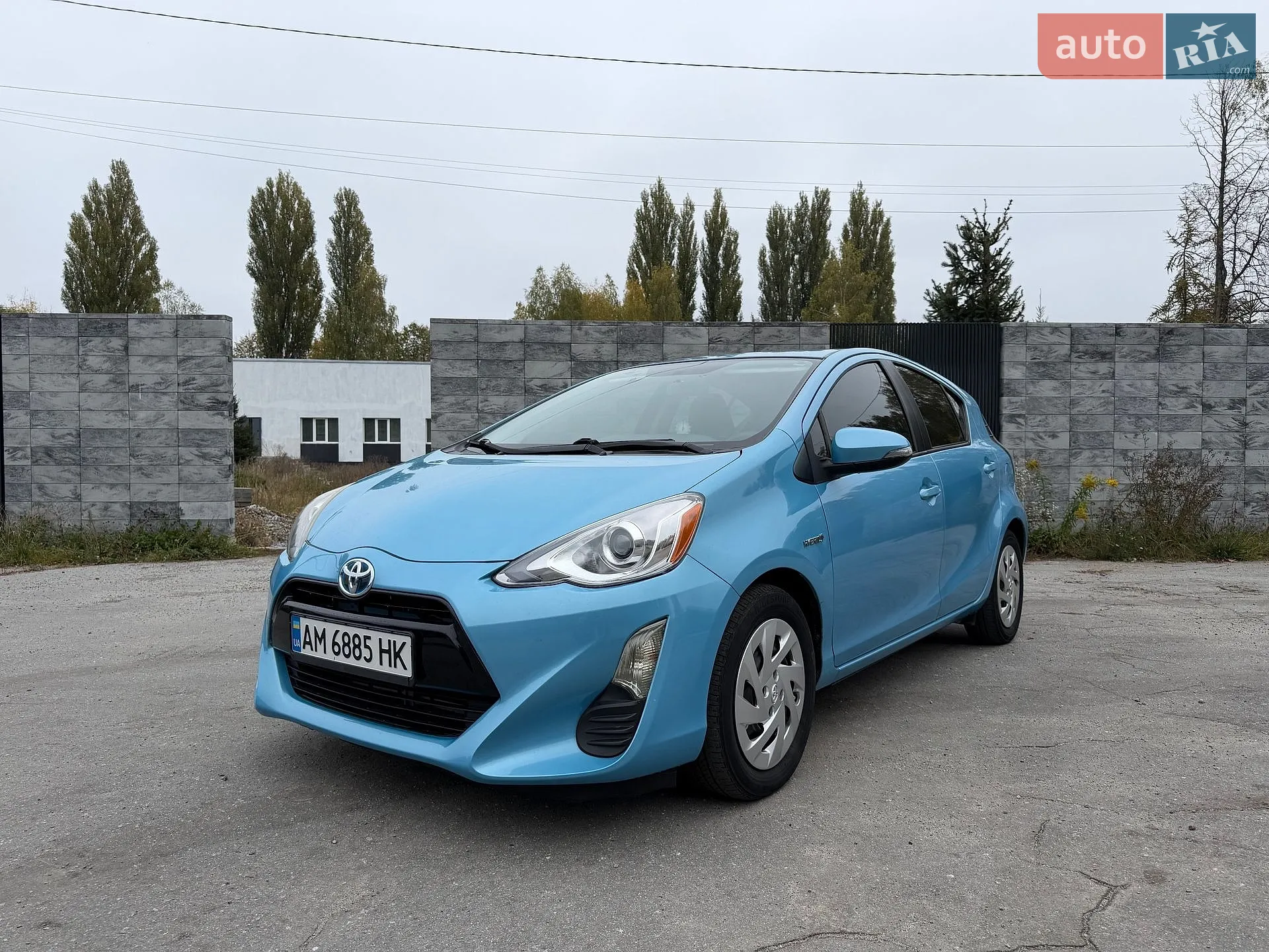 Toyota Prius C, 2016