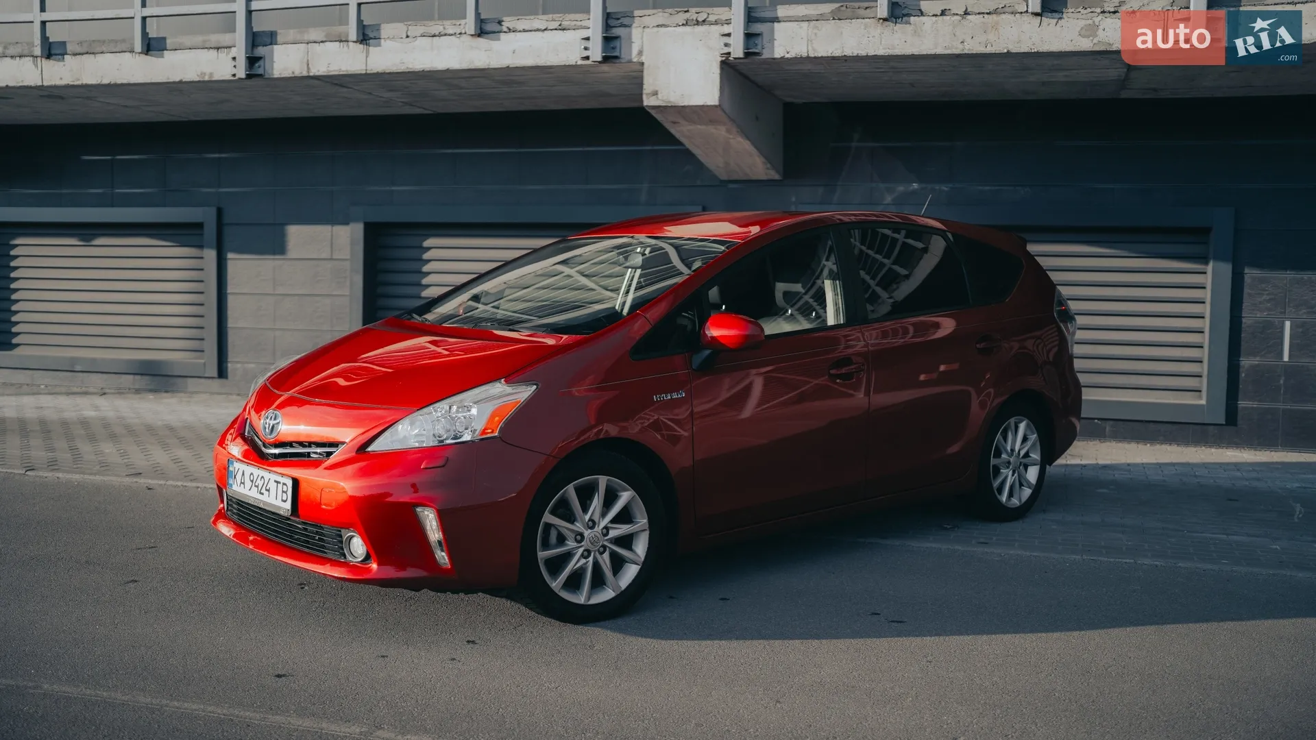 Toyota Prius v, 2013