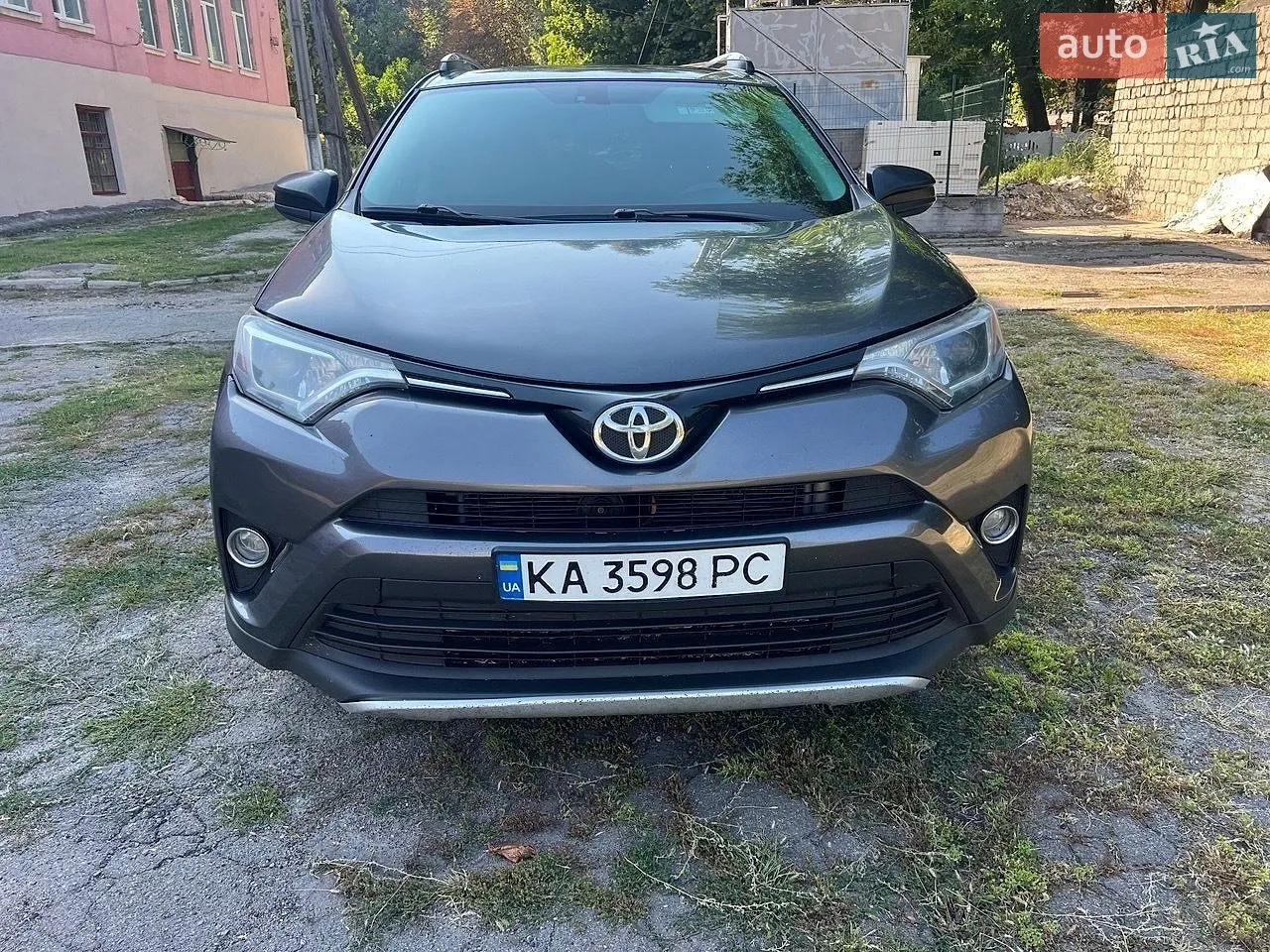 Toyota Ractis, 2016