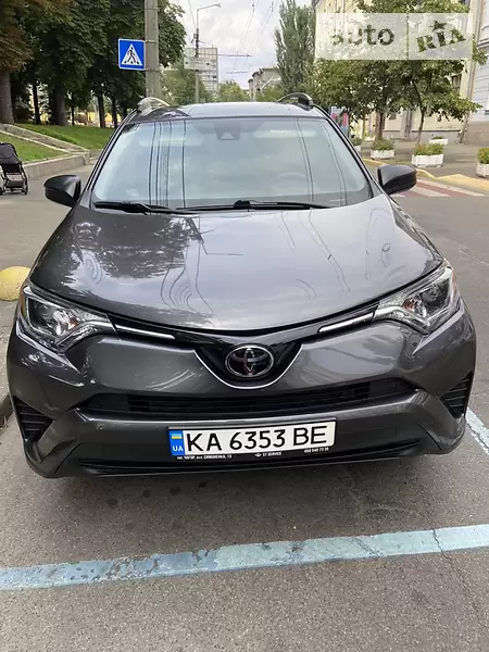 Toyota RAV4, 2018