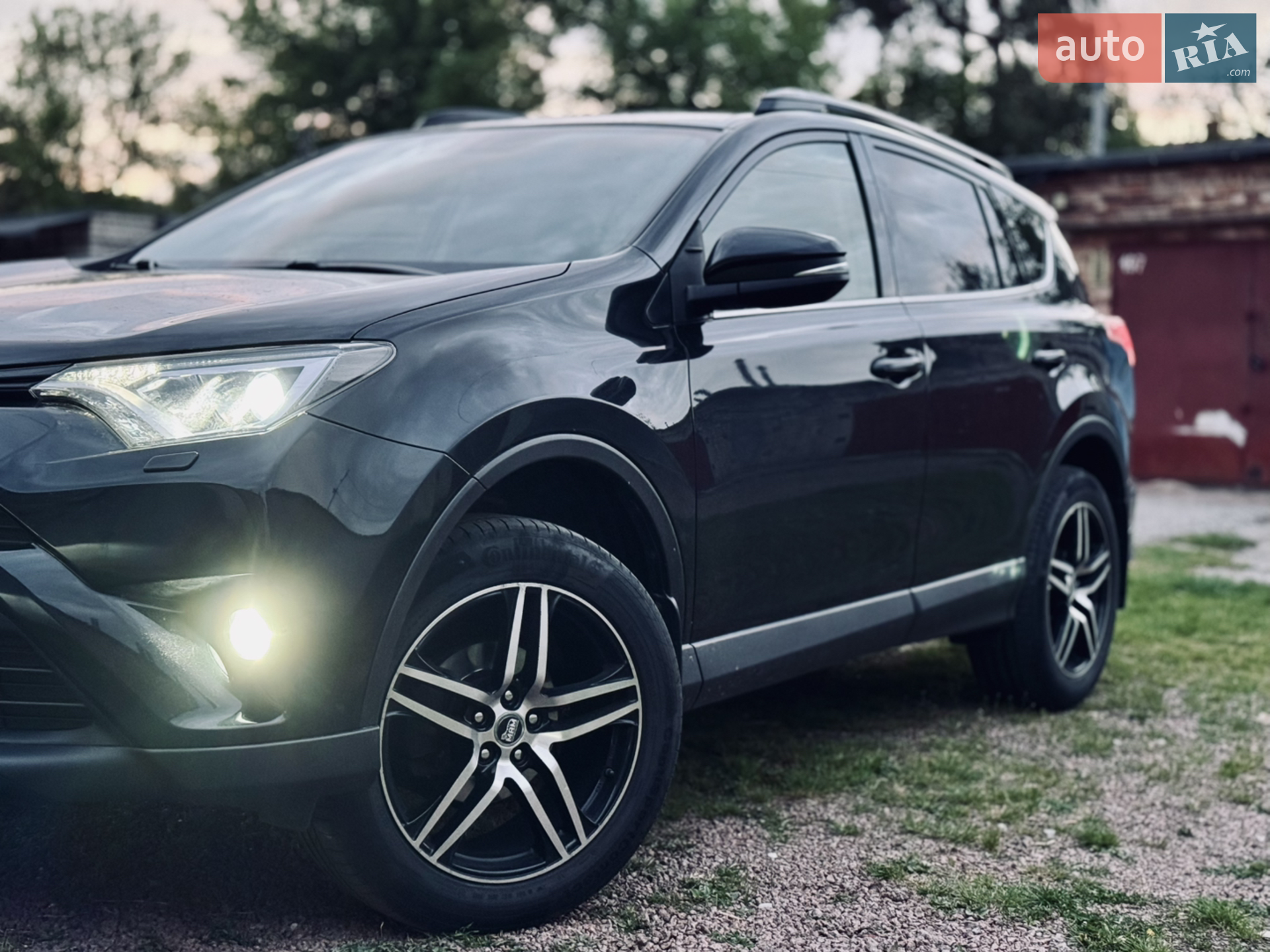 Toyota RAV4, 2017