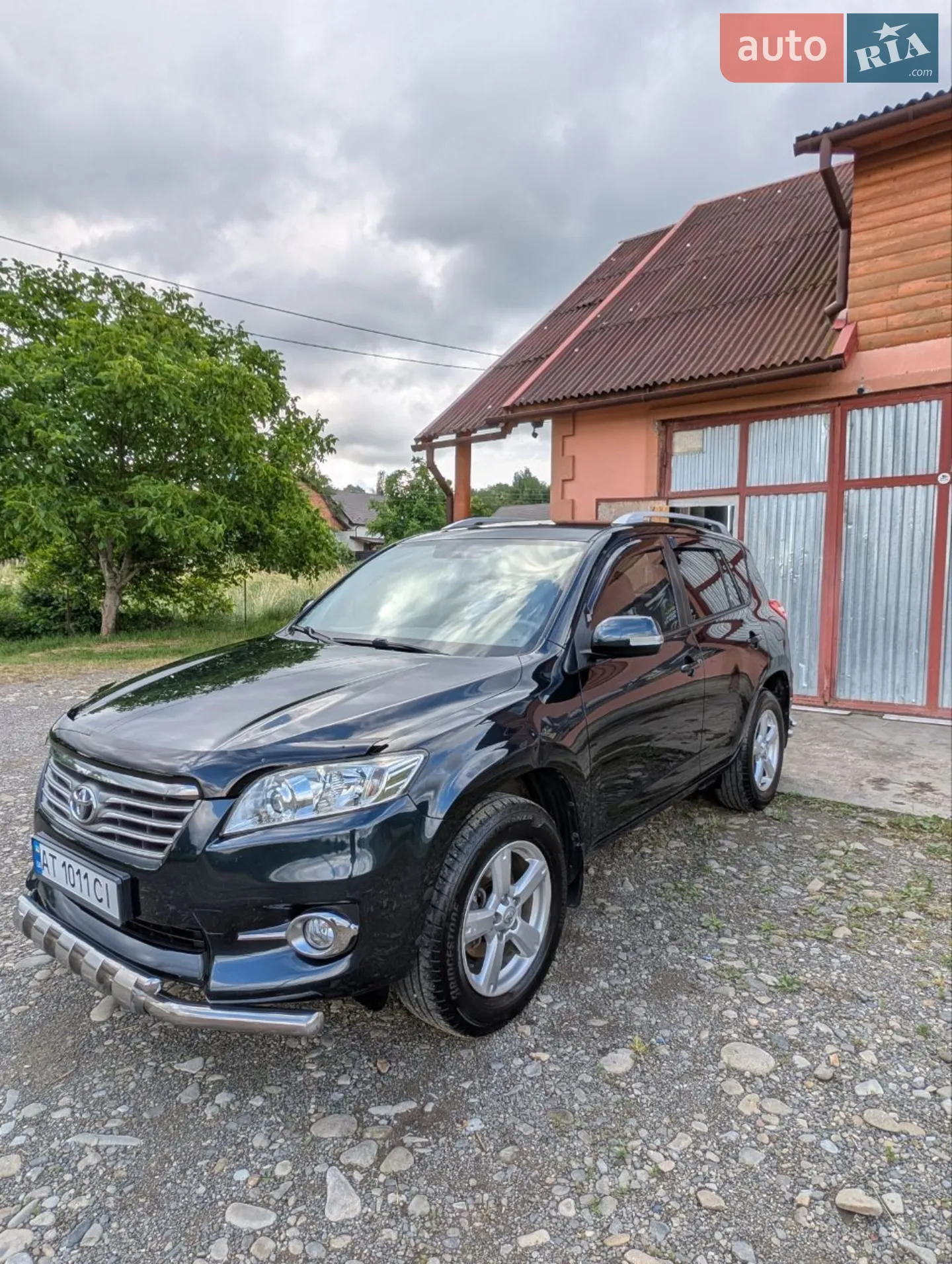 Toyota RAV4, 2011