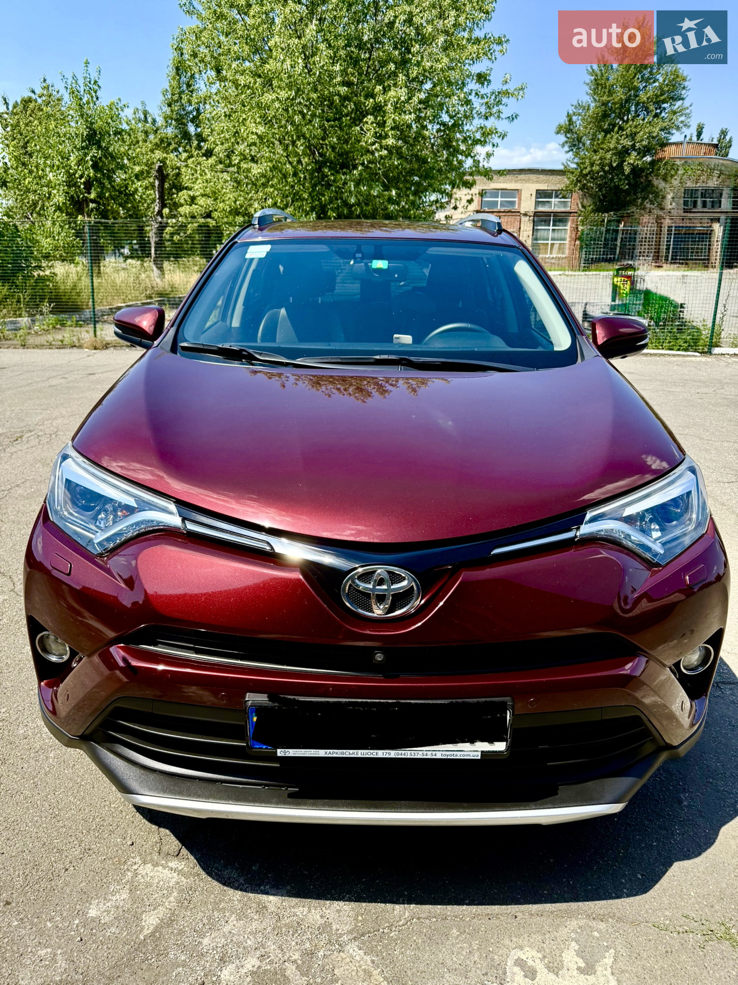 Toyota RAV4, 2015