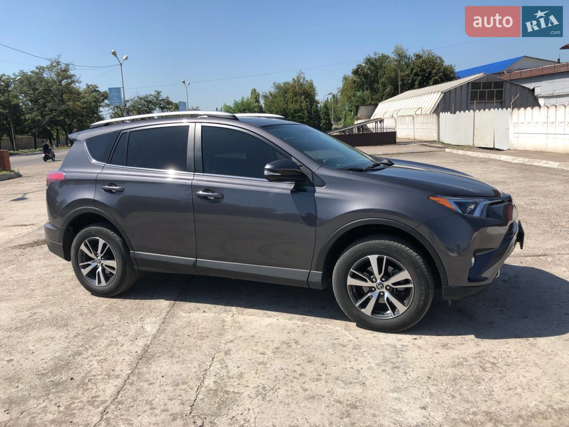 Toyota RAV4, 2016