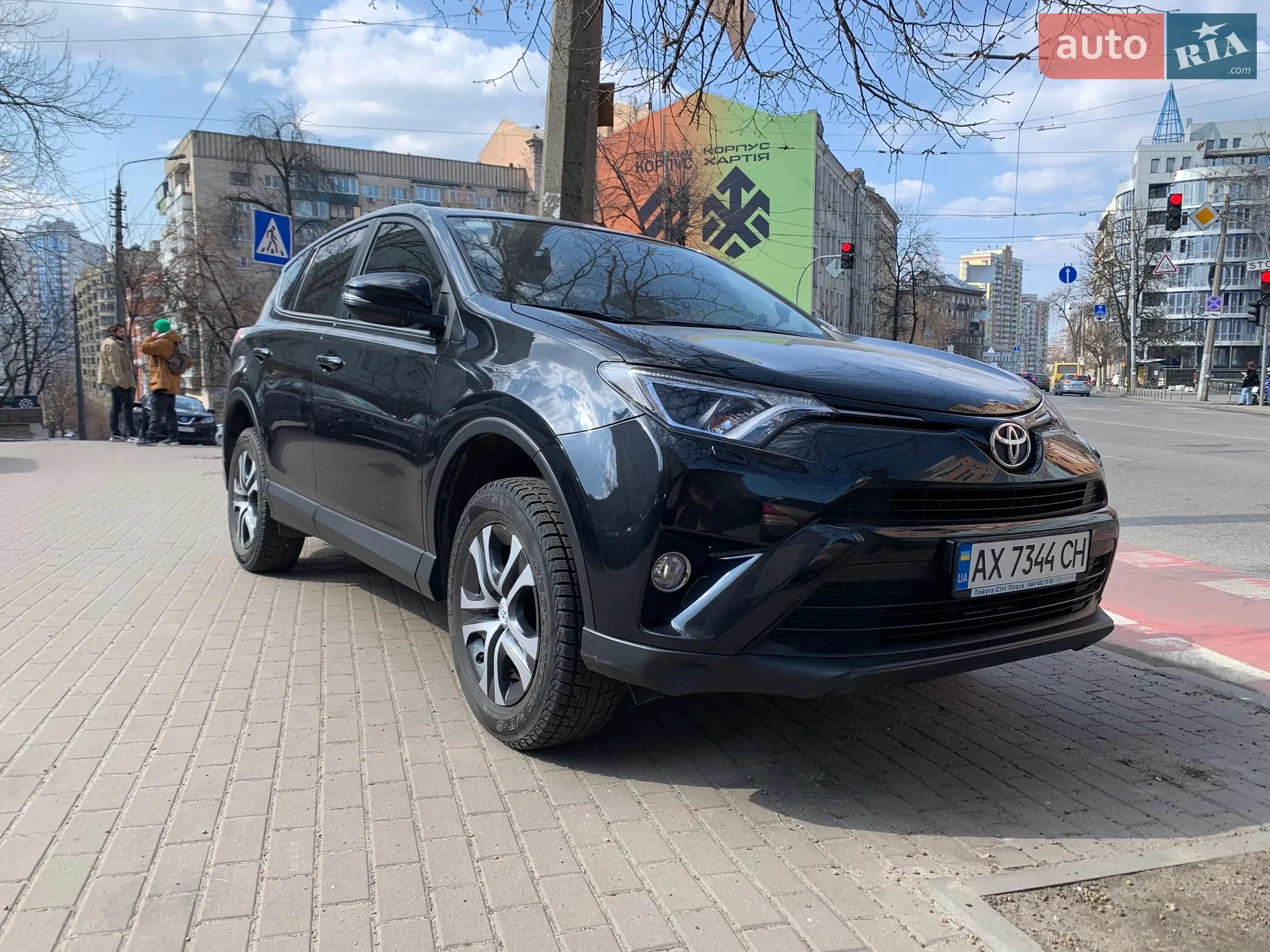 Toyota RAV4, 2016