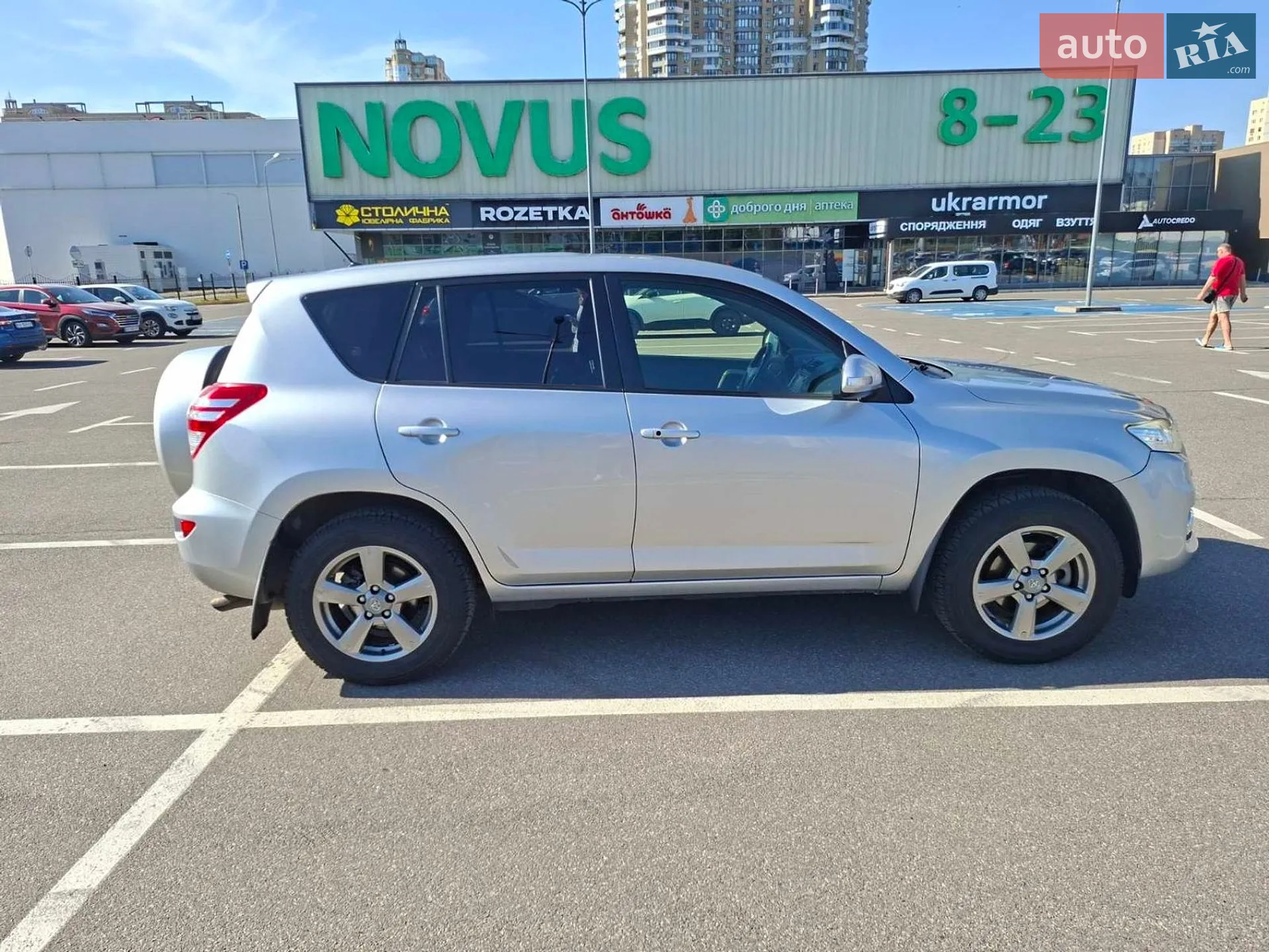 Toyota RAV4, 2012