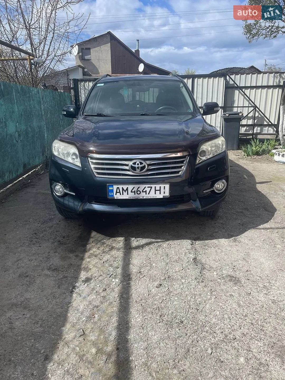 Toyota RAV4, 2011
