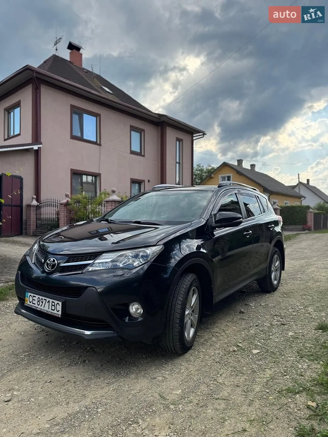 Toyota RAV4, 2013