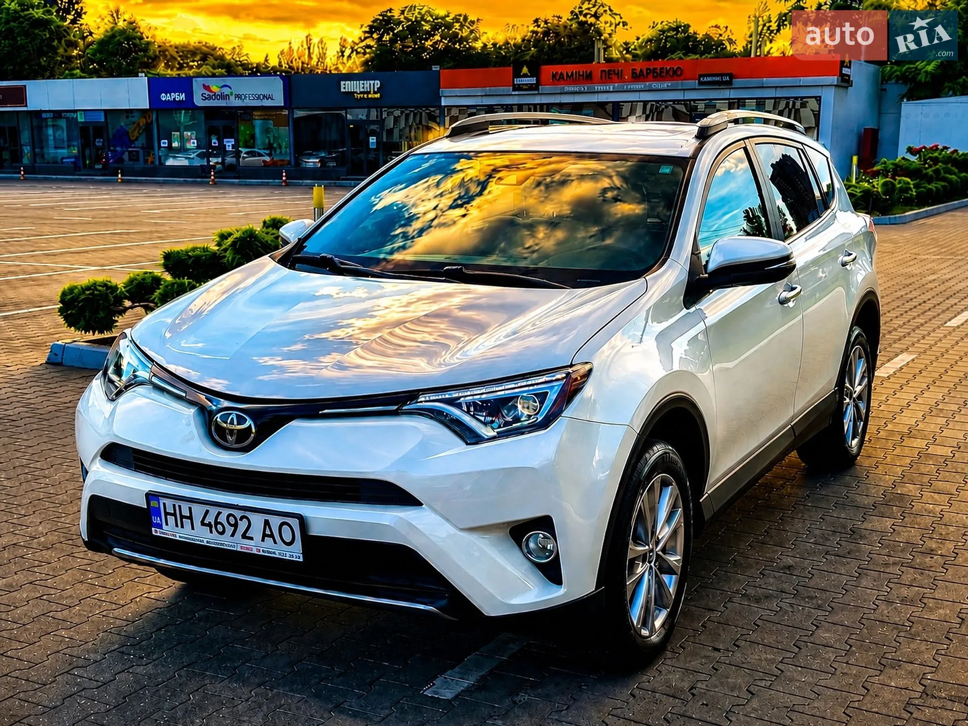 Toyota RAV4, 2017
