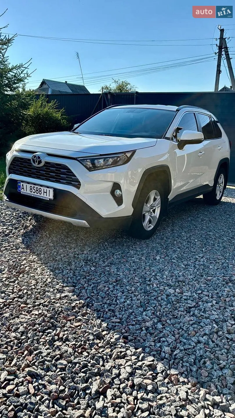 Toyota RAV4, 2019