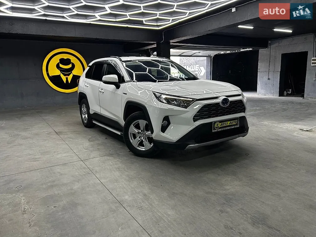 Toyota RAV4, 2021