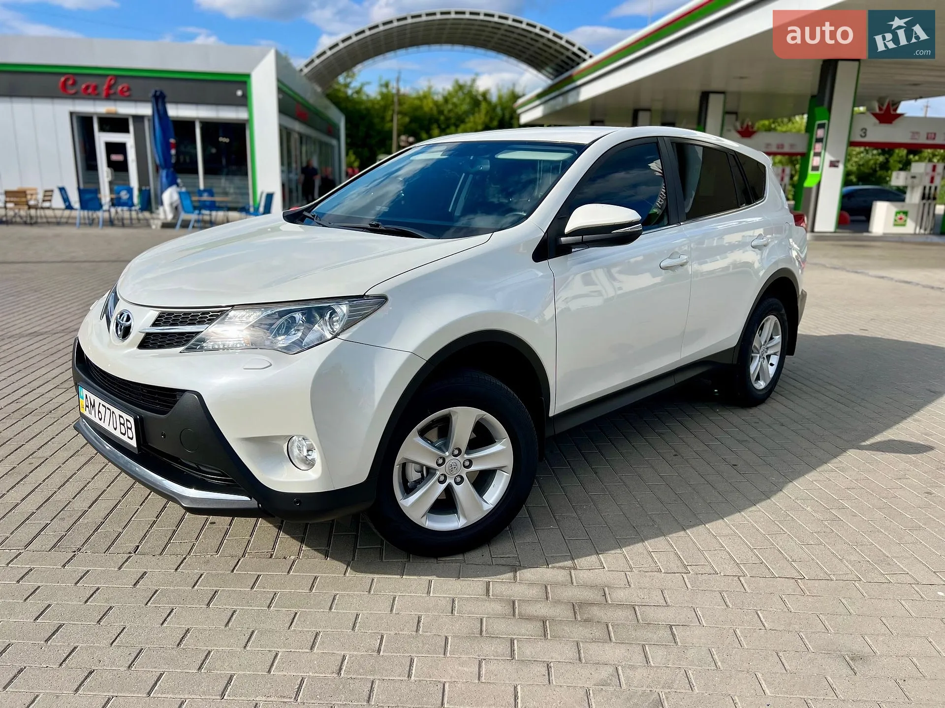Toyota RAV4, 2013