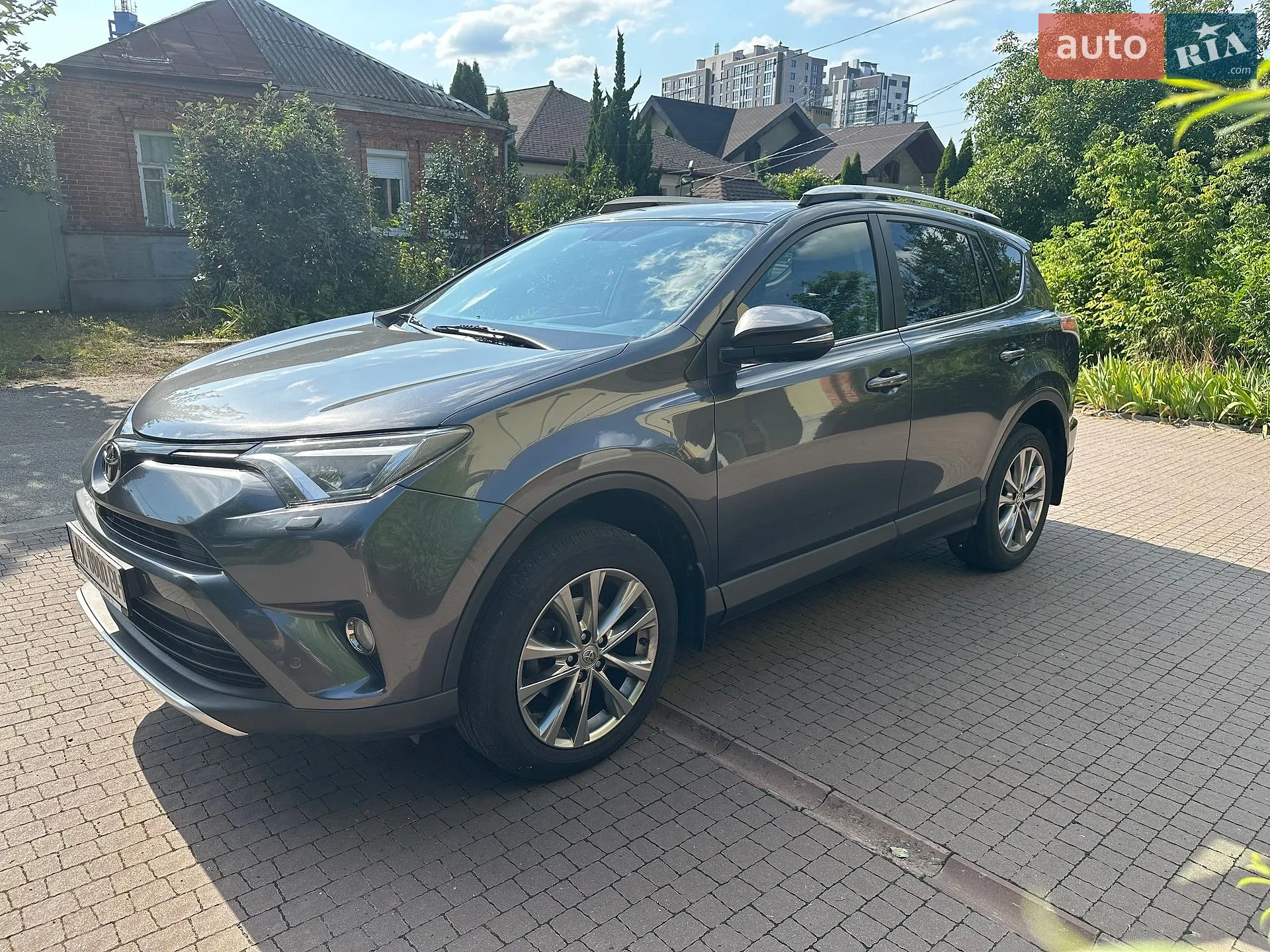 Toyota RAV4, 2016