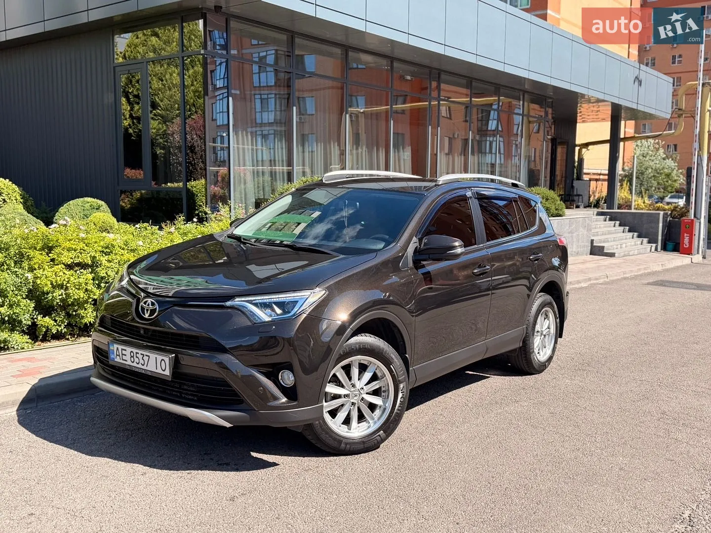 Toyota RAV4, 2016