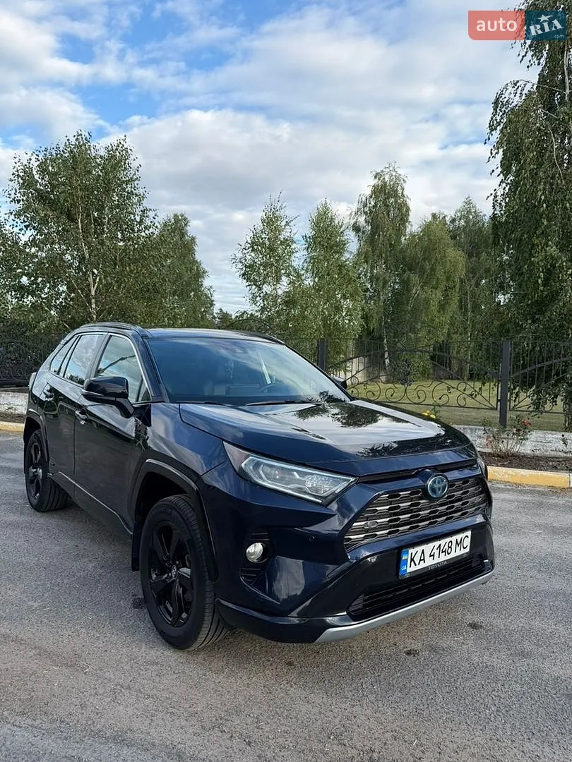 Toyota RAV4, 2020