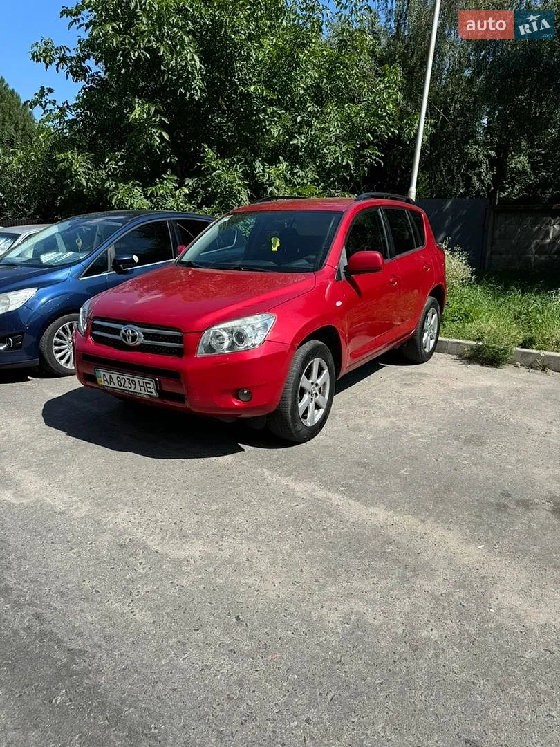 Toyota RAV4, 2008