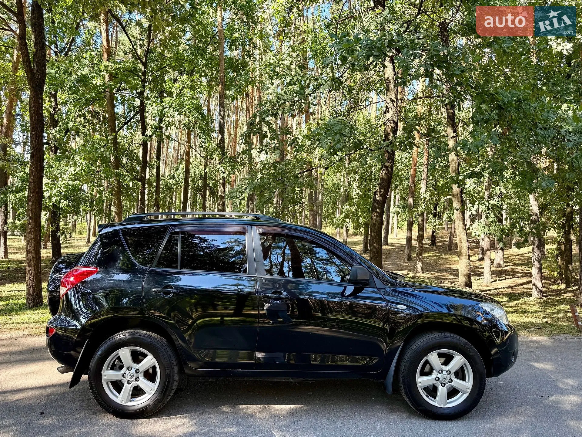 Toyota RAV4, 2009