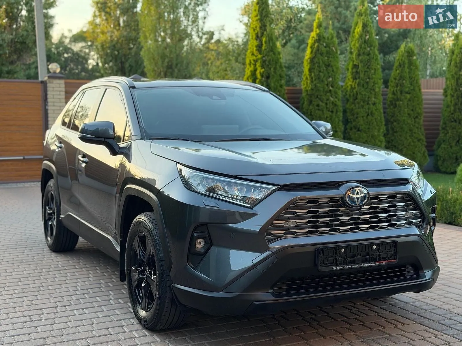 Toyota RAV4, 2025