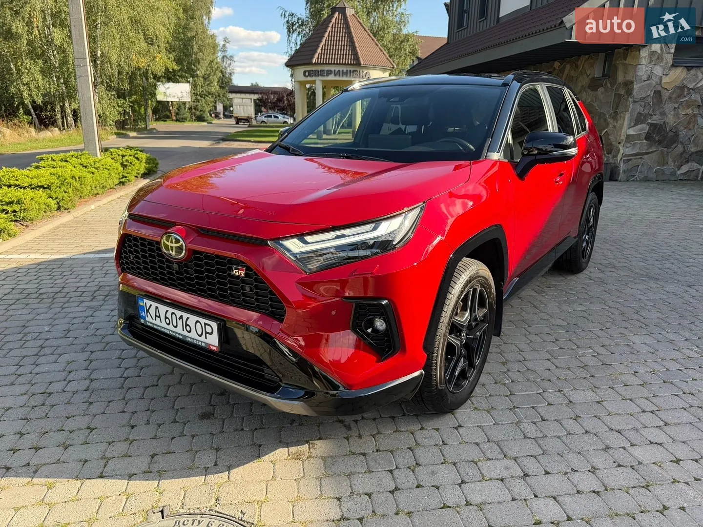 Toyota RAV4, 2024