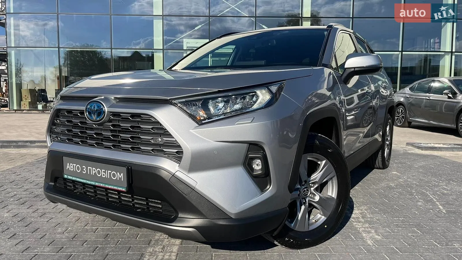Toyota RAV4, 2023