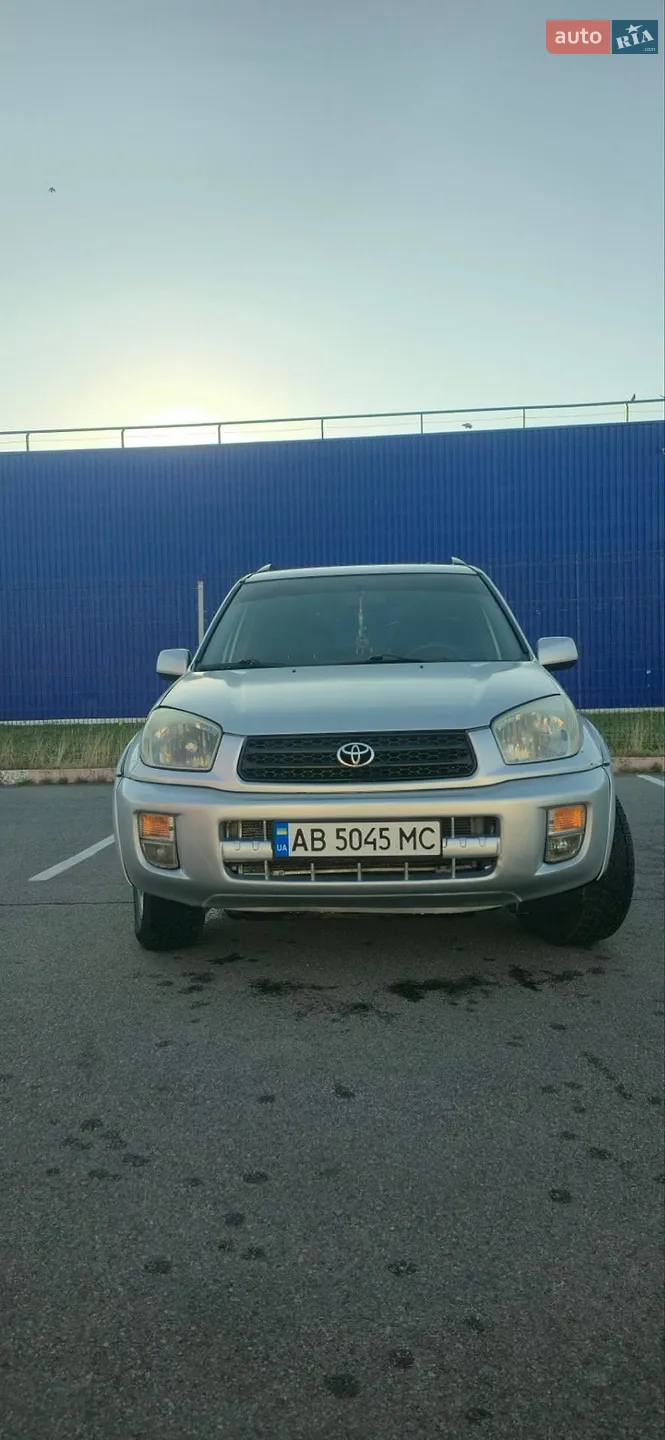 Toyota RAV4, 2003