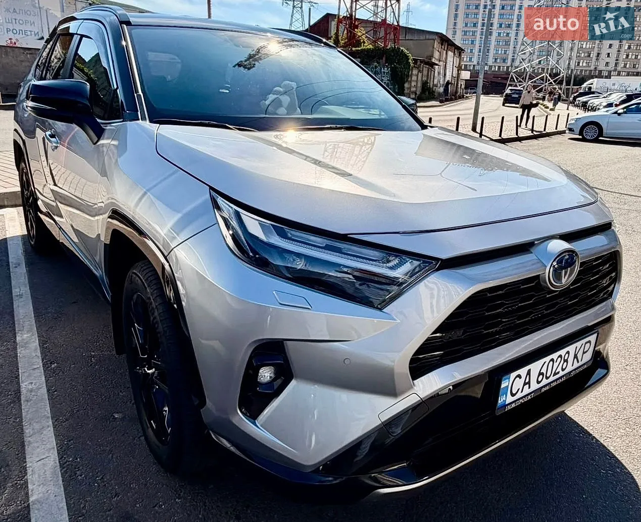 Toyota RAV4, 2023