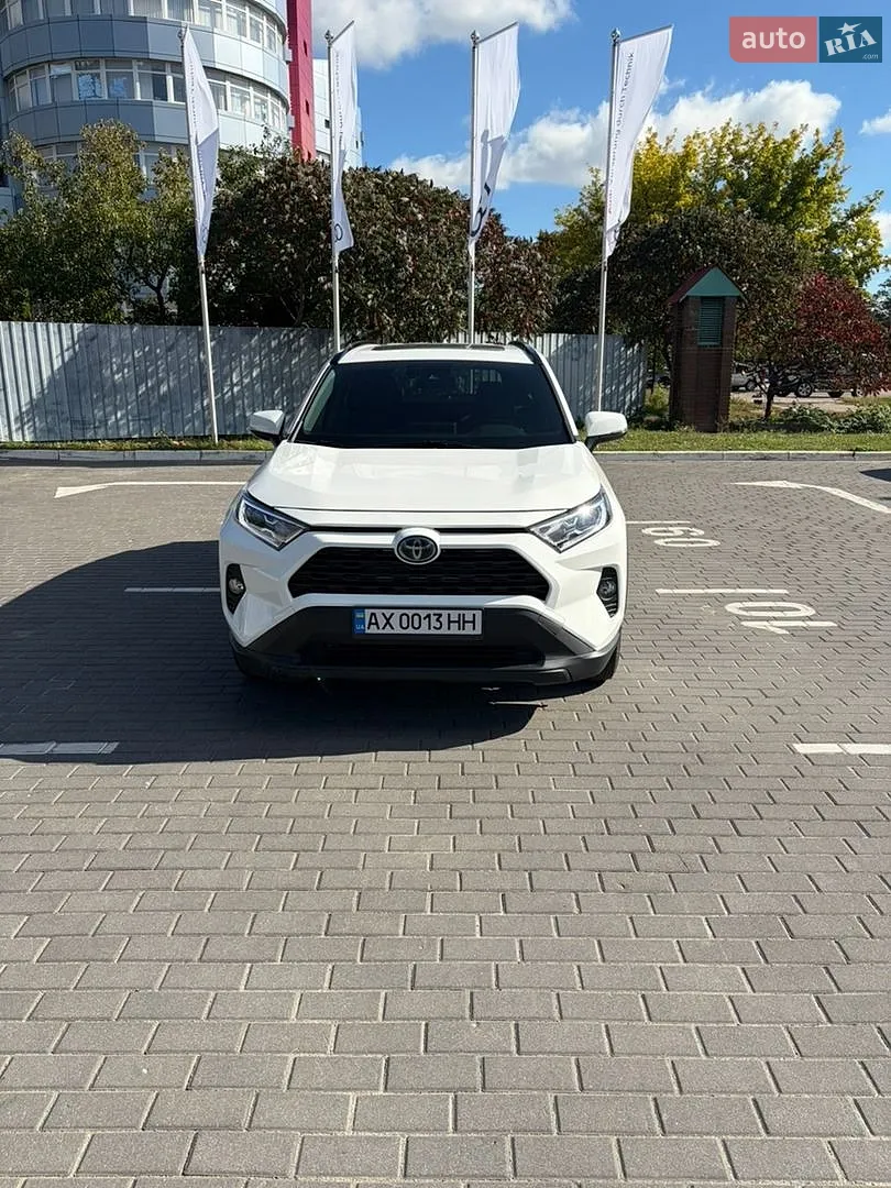 Toyota RAV4, 2021