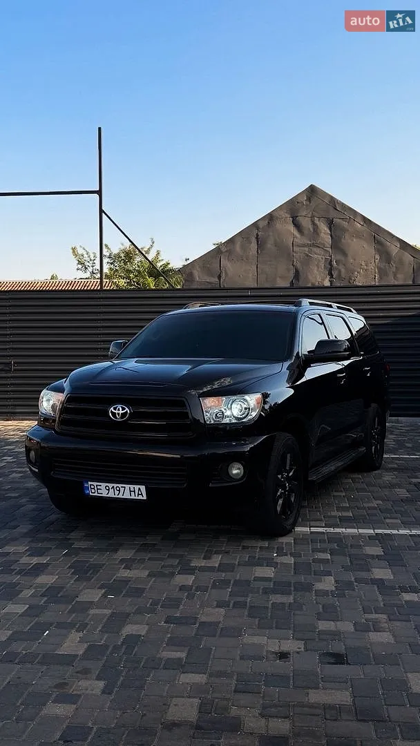 Toyota Sequoia, 2008
