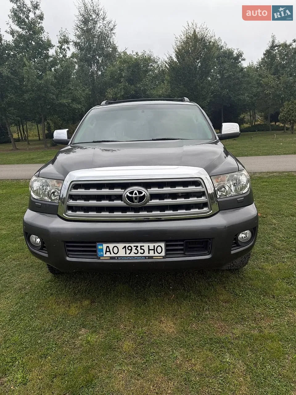 Toyota Sequoia, 2015