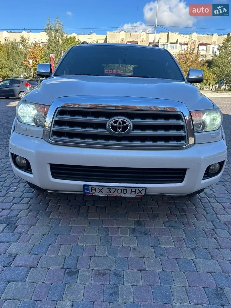 Toyota Sequoia, 2008