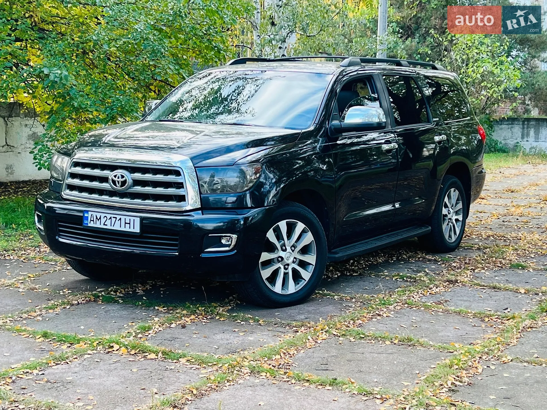 Toyota Sequoia, 2013