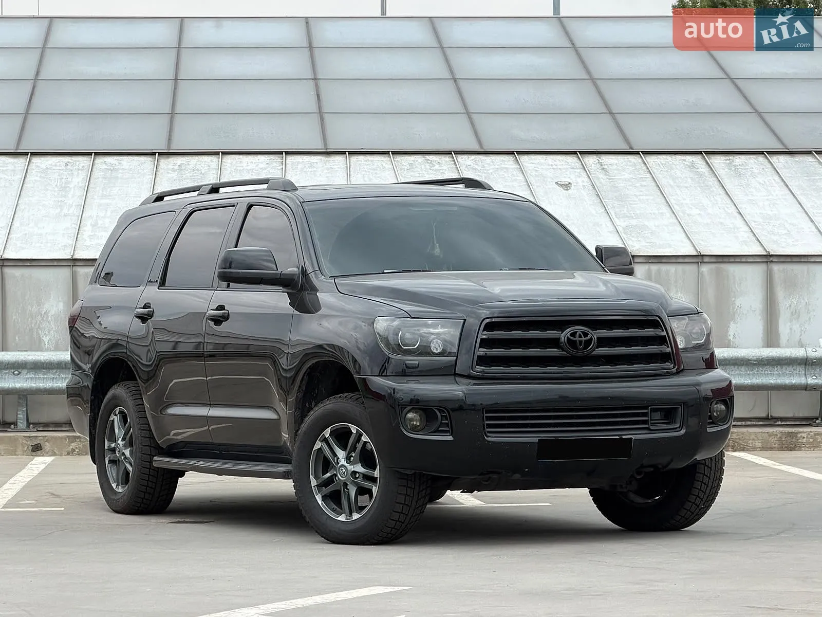 Toyota Sequoia, 2012