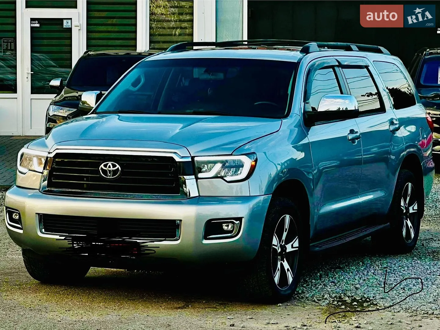 Toyota Sequoia, 2016