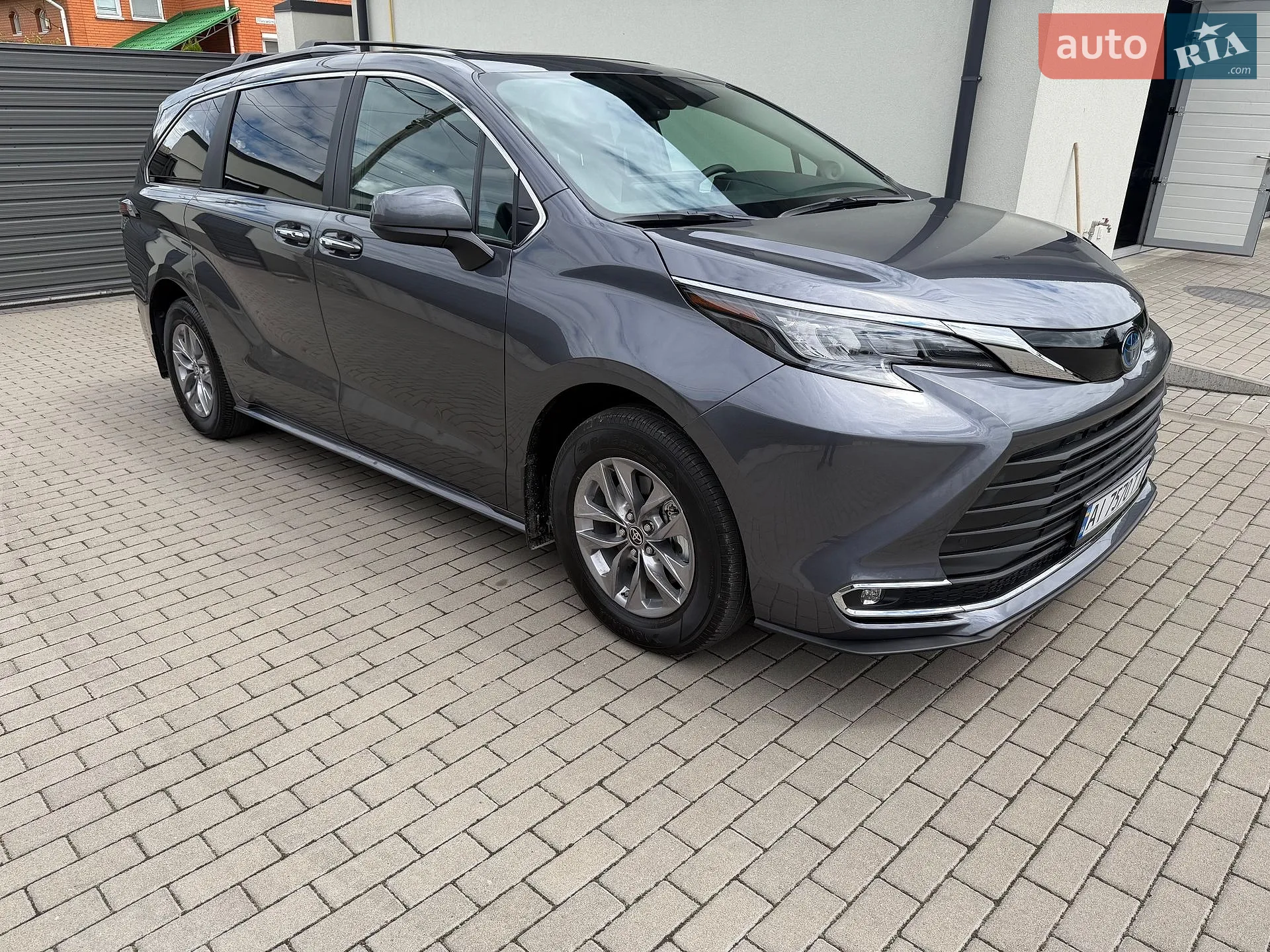 Toyota Sienna, 2025