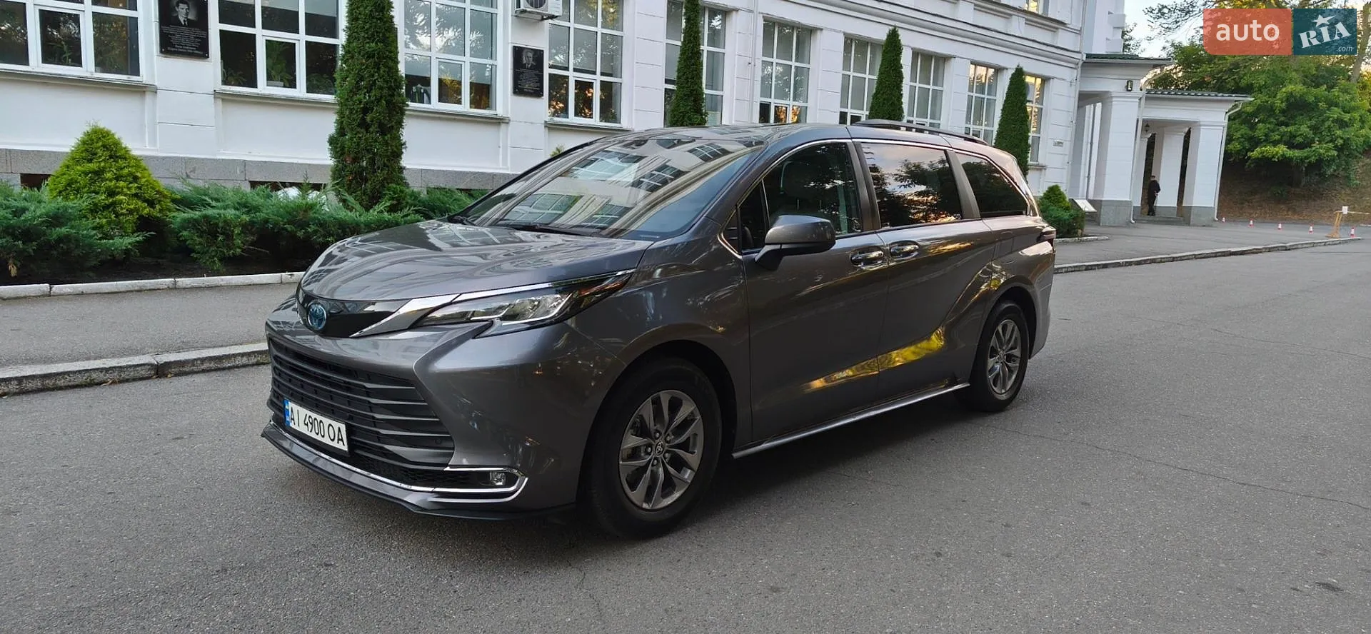Toyota Sienna, 2023