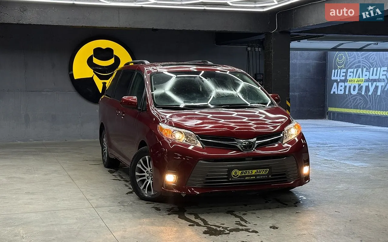 Toyota Sienna, 2018
