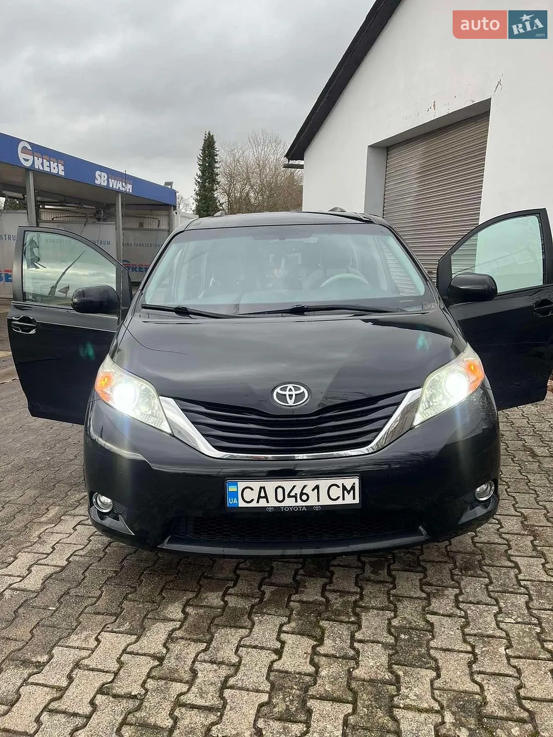 Toyota Sienna, 2013