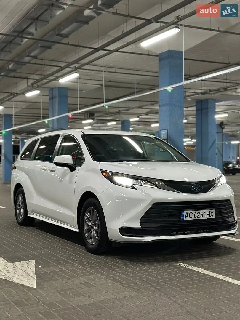 Toyota Sienna, 2021
