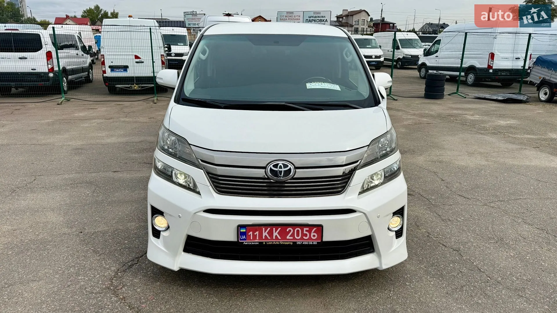 Toyota Vellfire, 2012