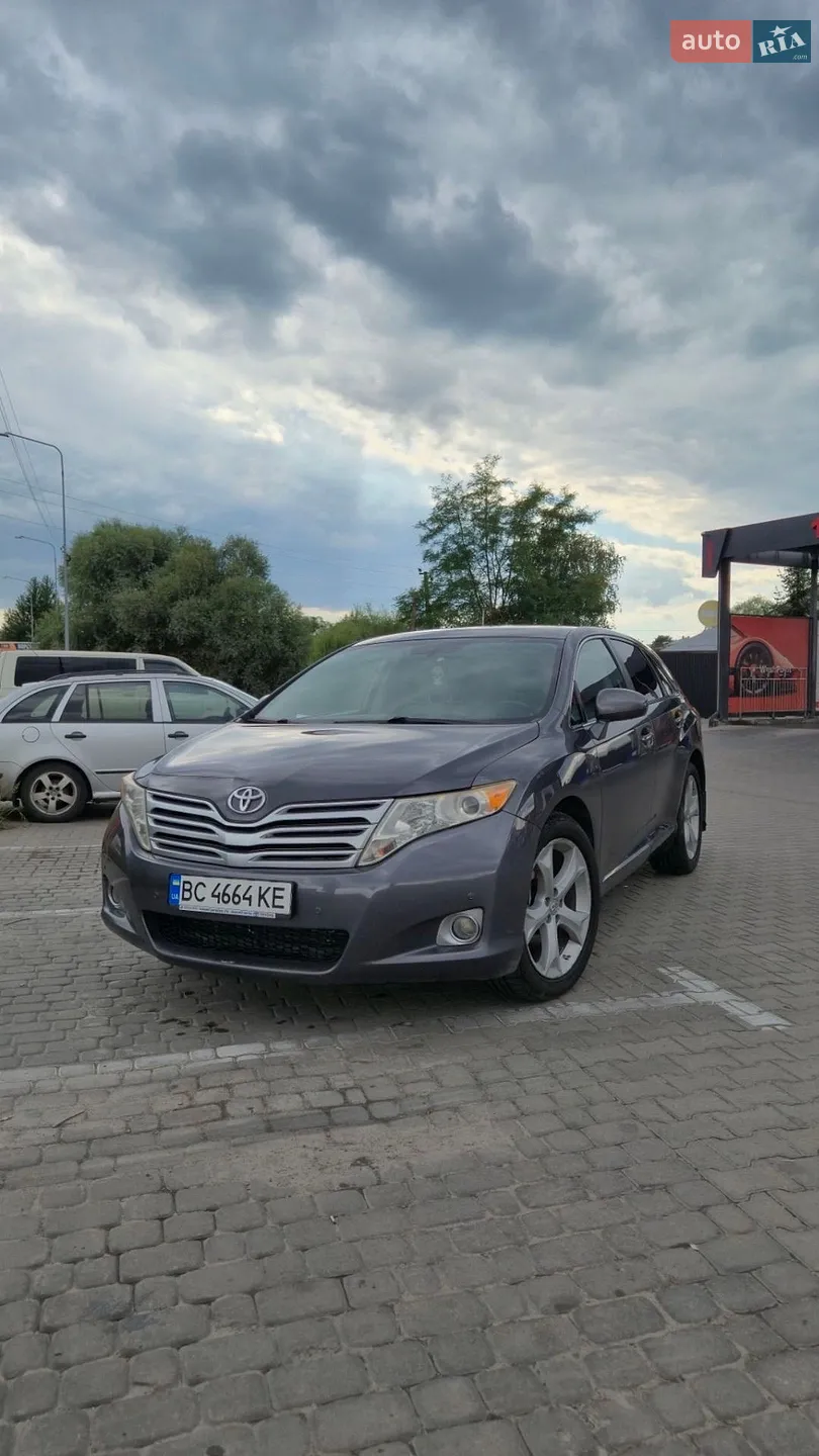 Toyota Venza, 2010