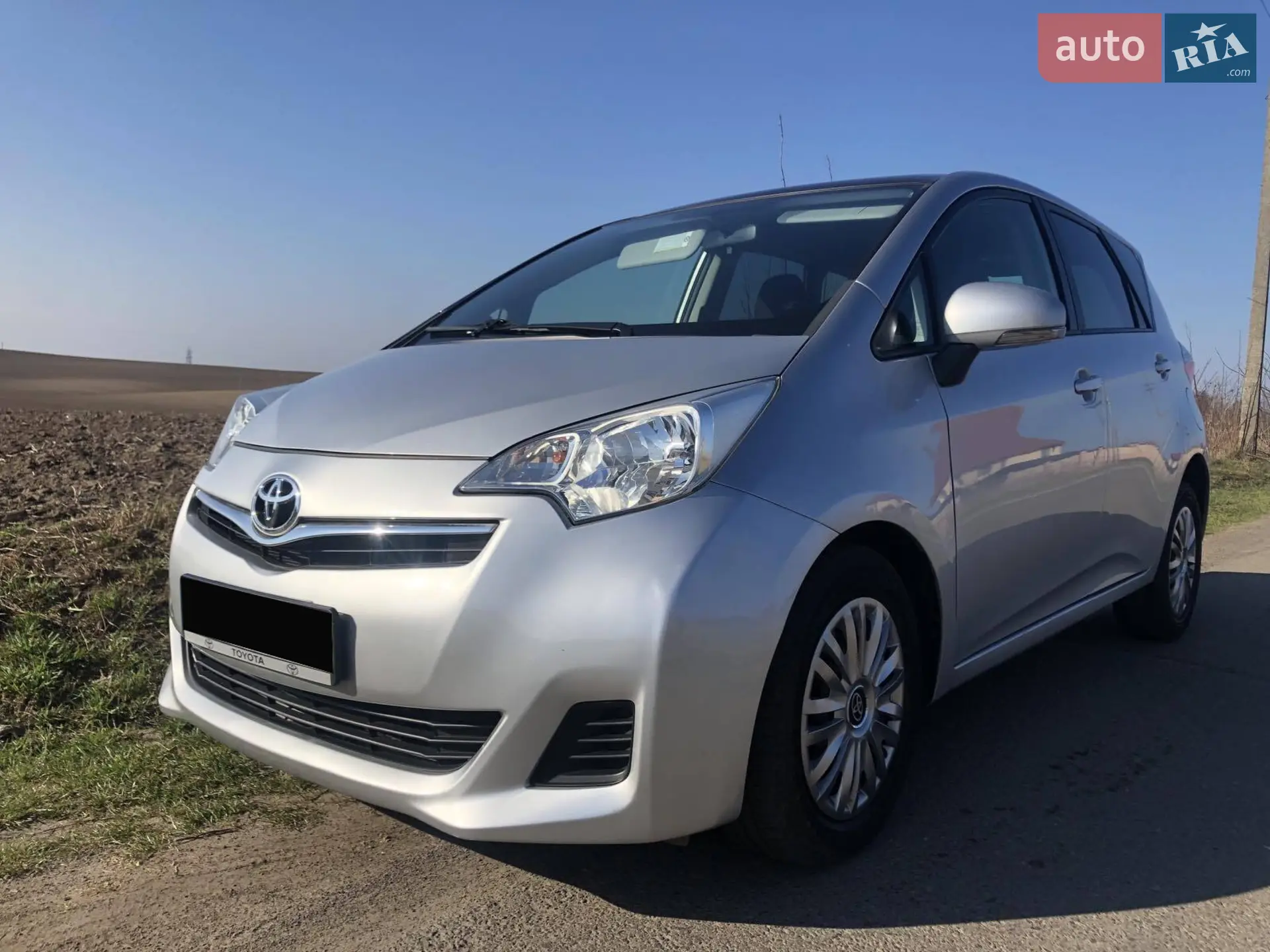 Toyota Verso, 2011