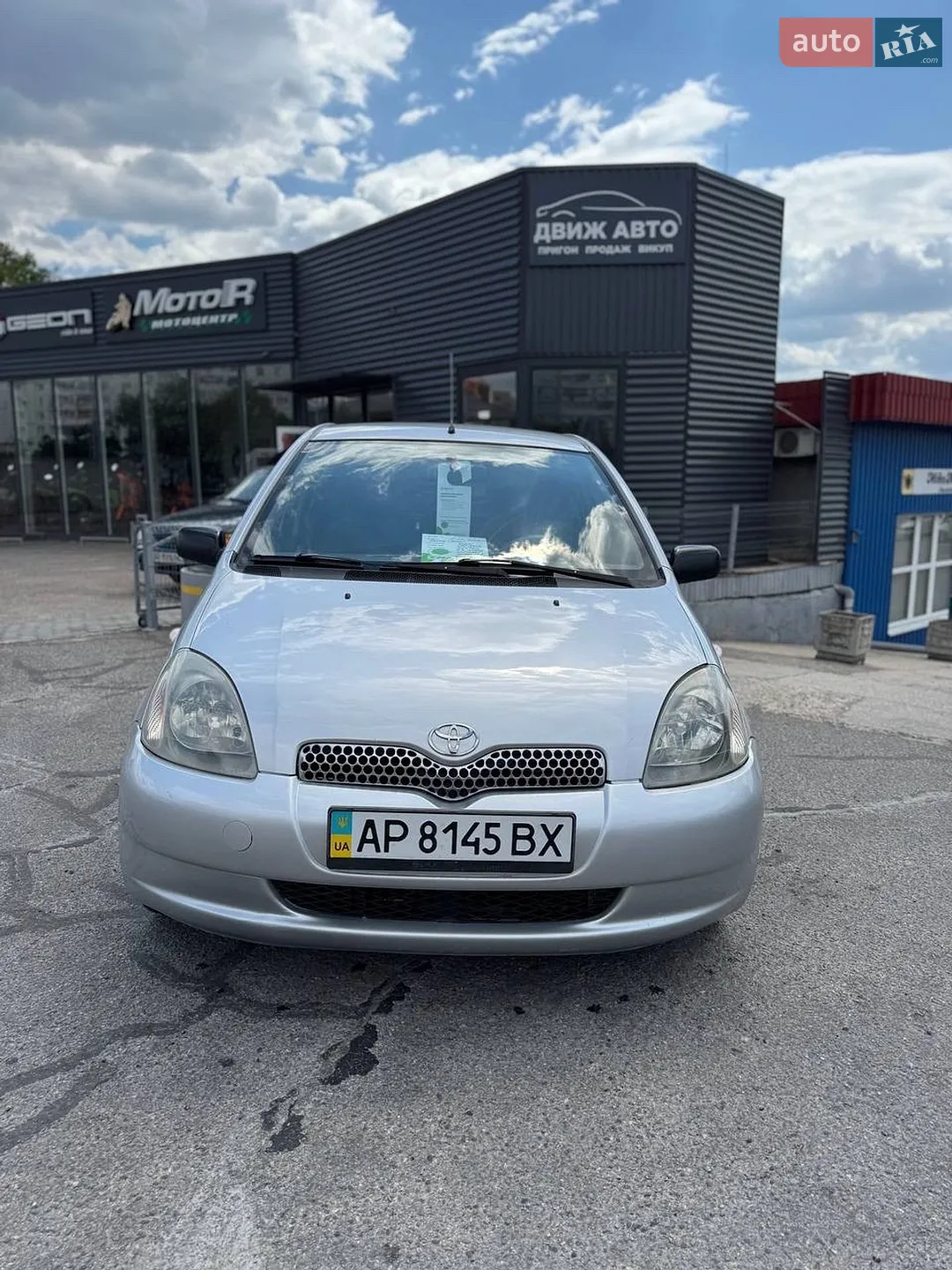 Toyota Yaris, 2003