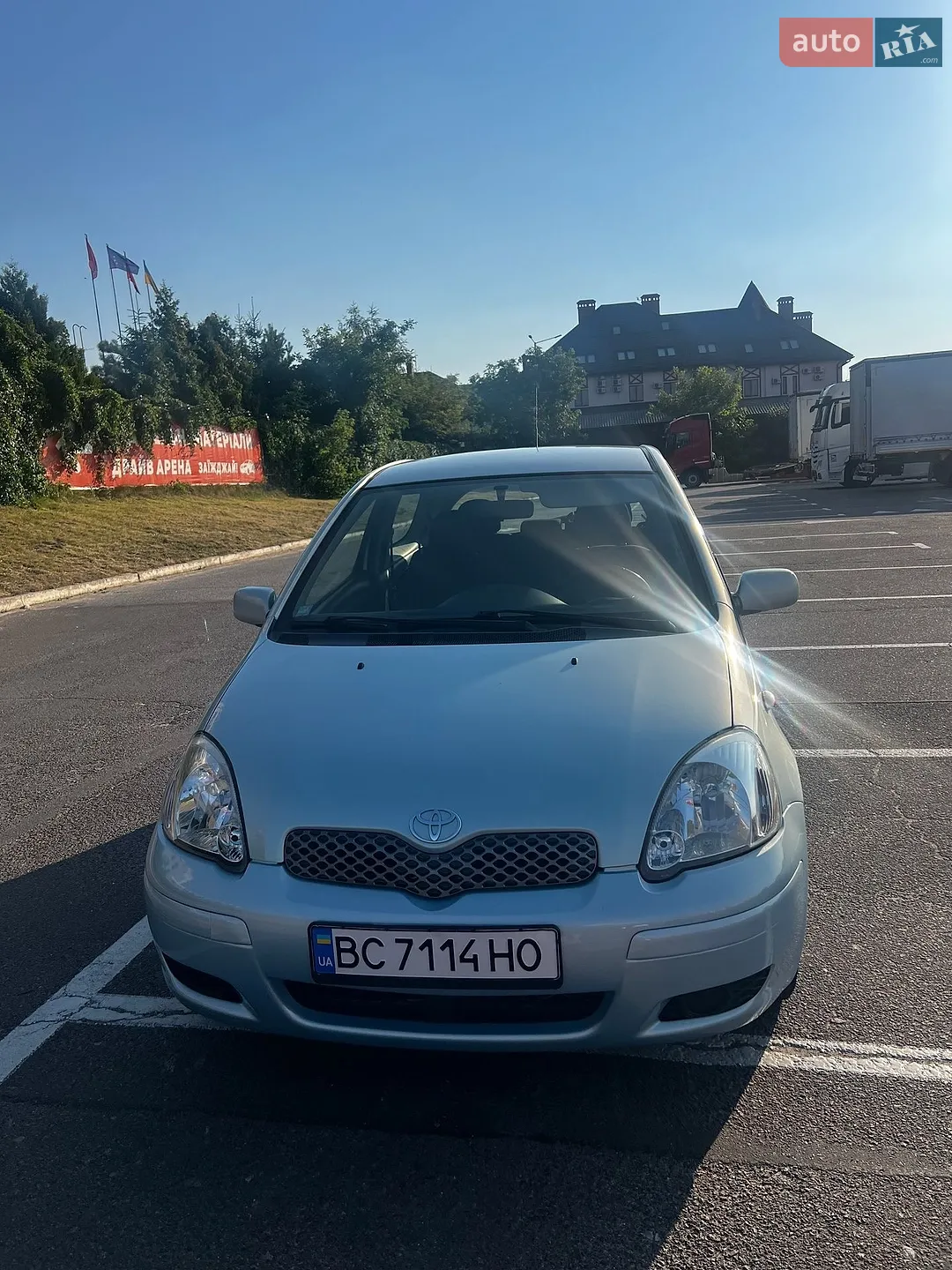 Toyota Yaris, 2004
