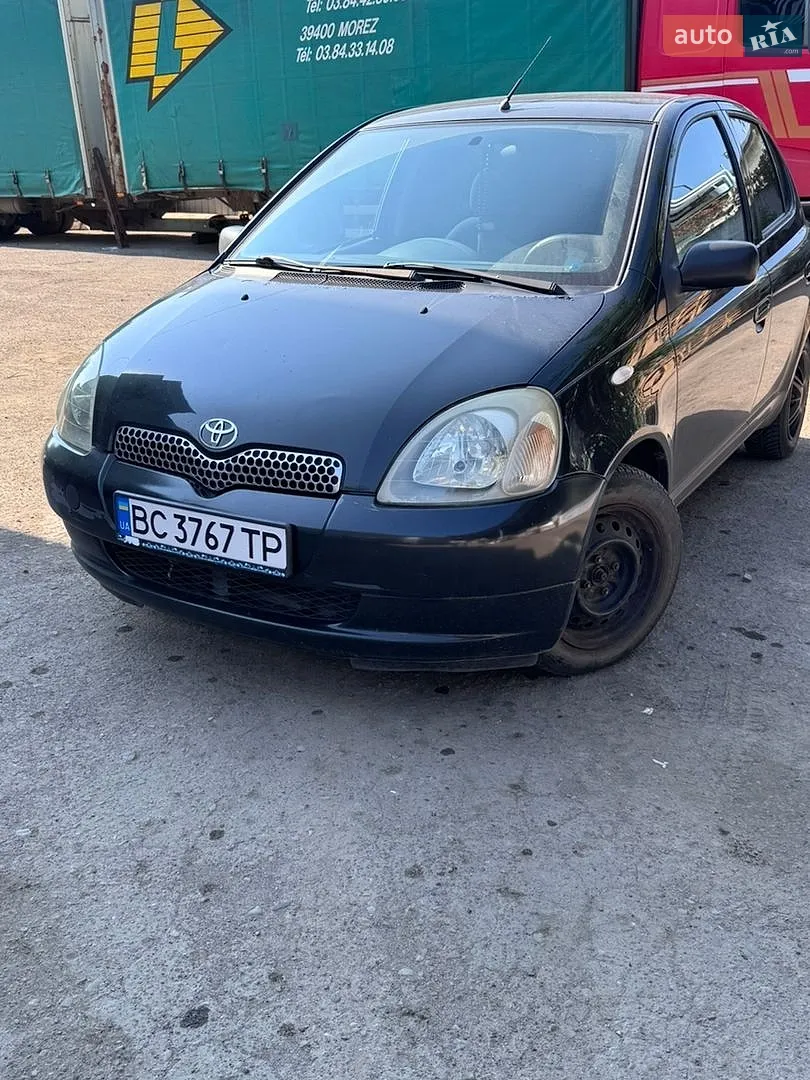 Toyota Yaris, 2000
