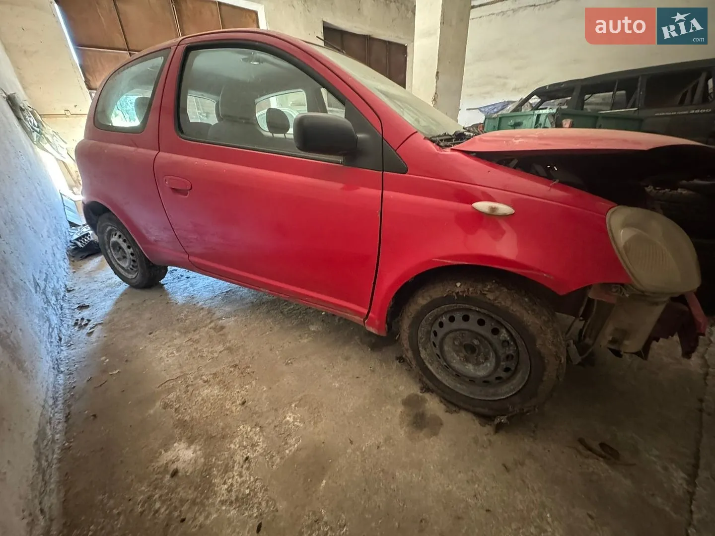 Toyota Yaris, 2000
